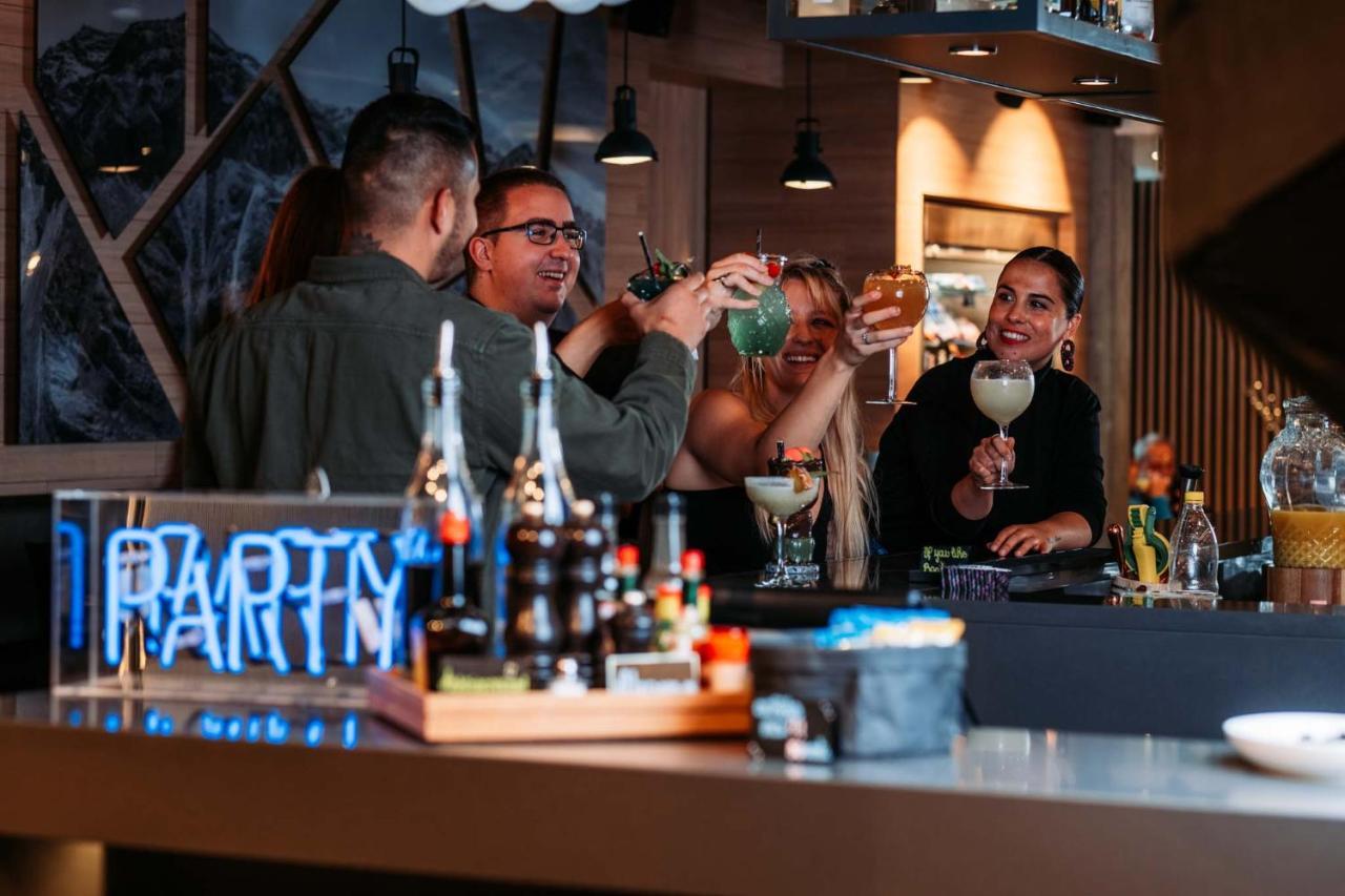 Moxy Sion酒店 外观 照片