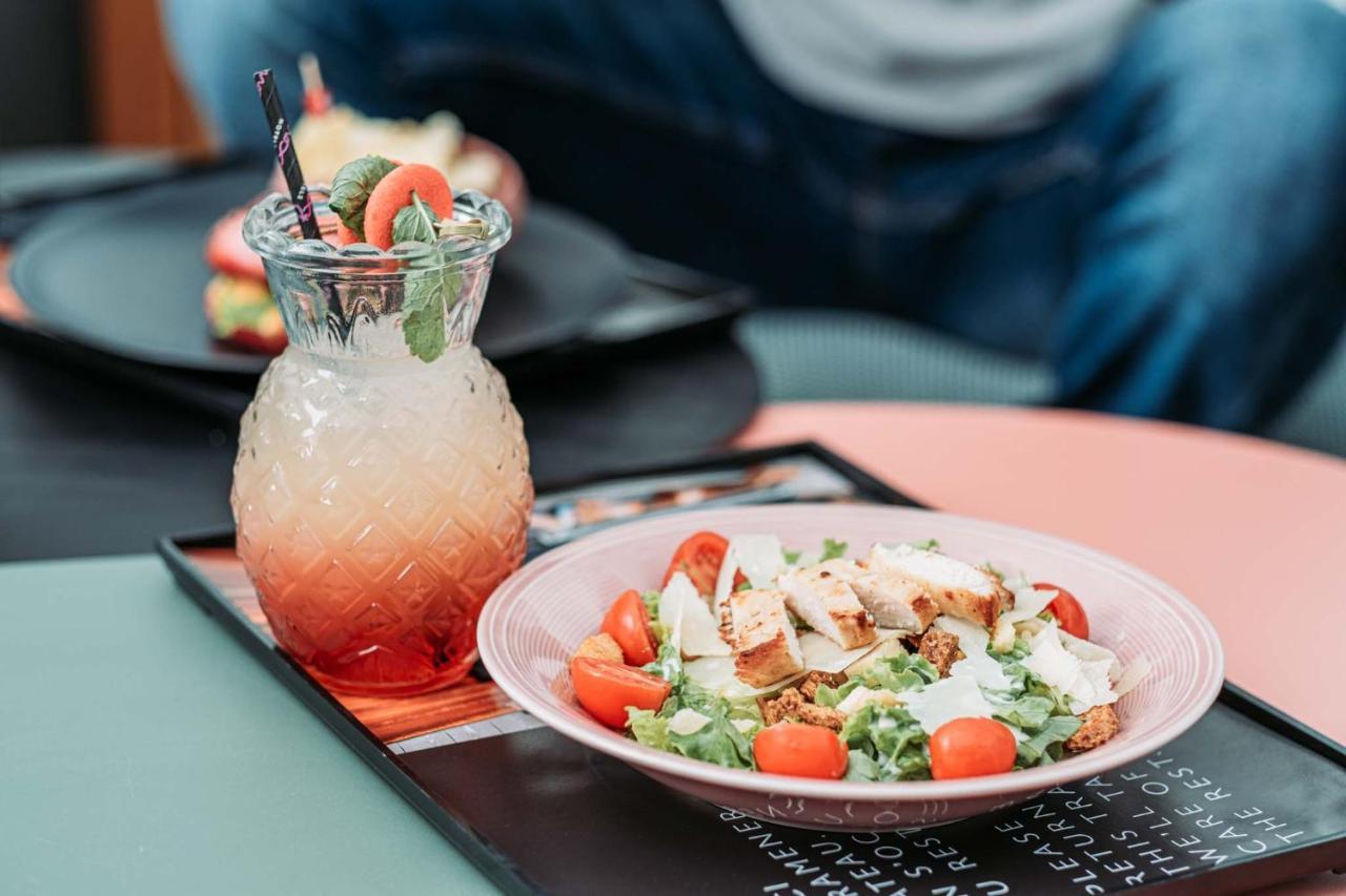Moxy Sion酒店 外观 照片