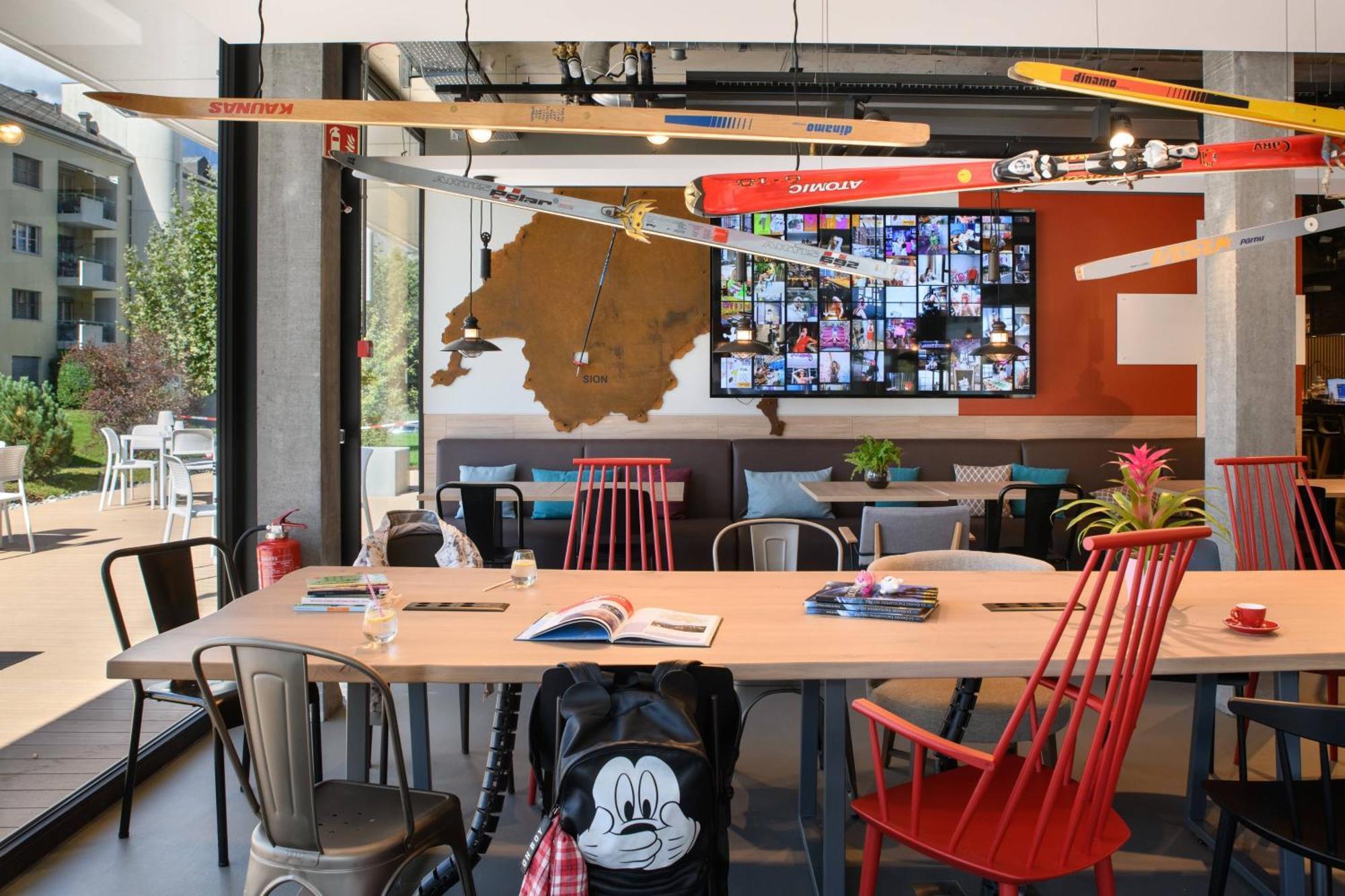 Moxy Sion酒店 外观 照片